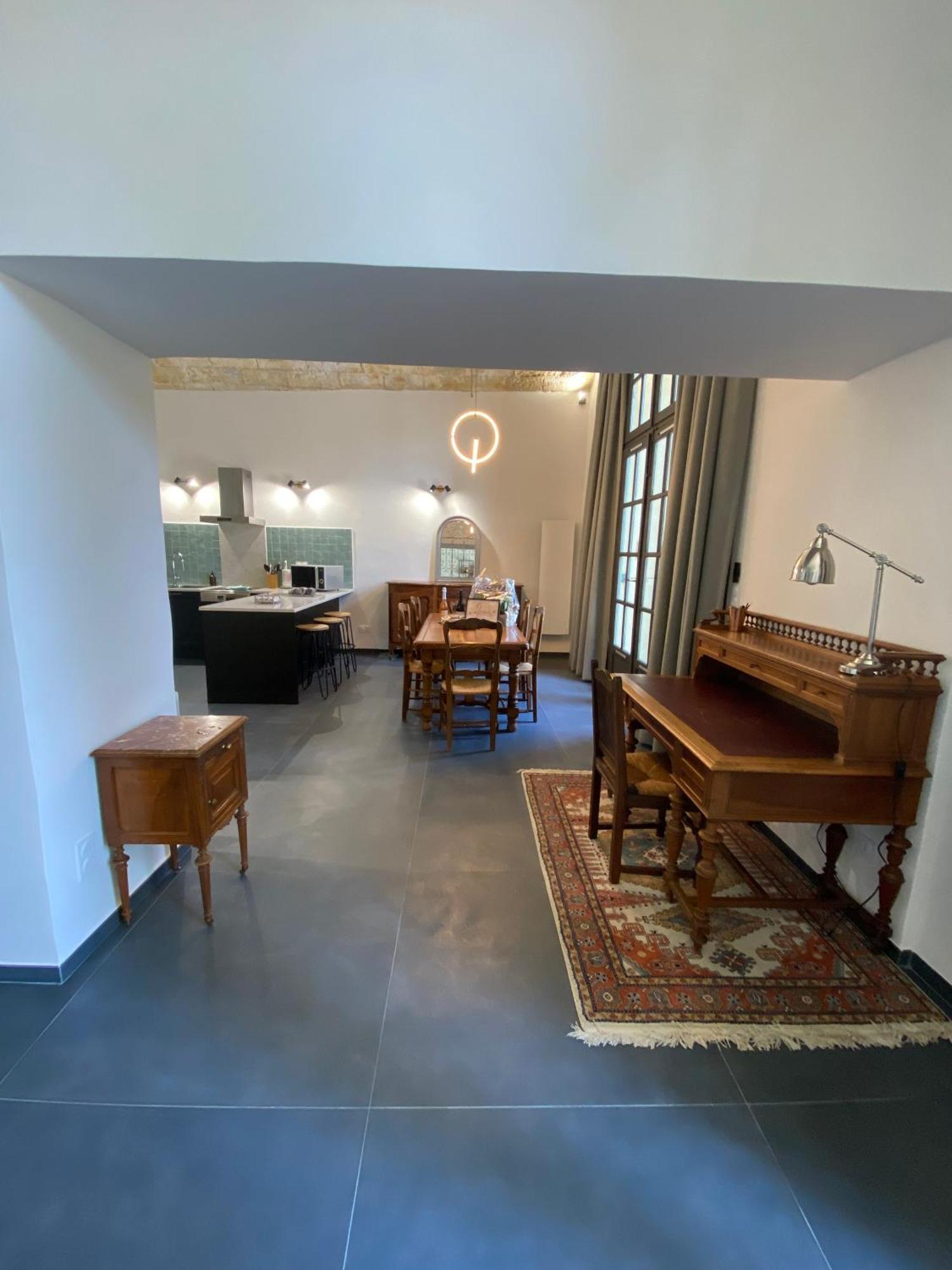 Appartement Avec Piscine Privee Dans Residence Pour 6 Personnes Uzes Luaran gambar