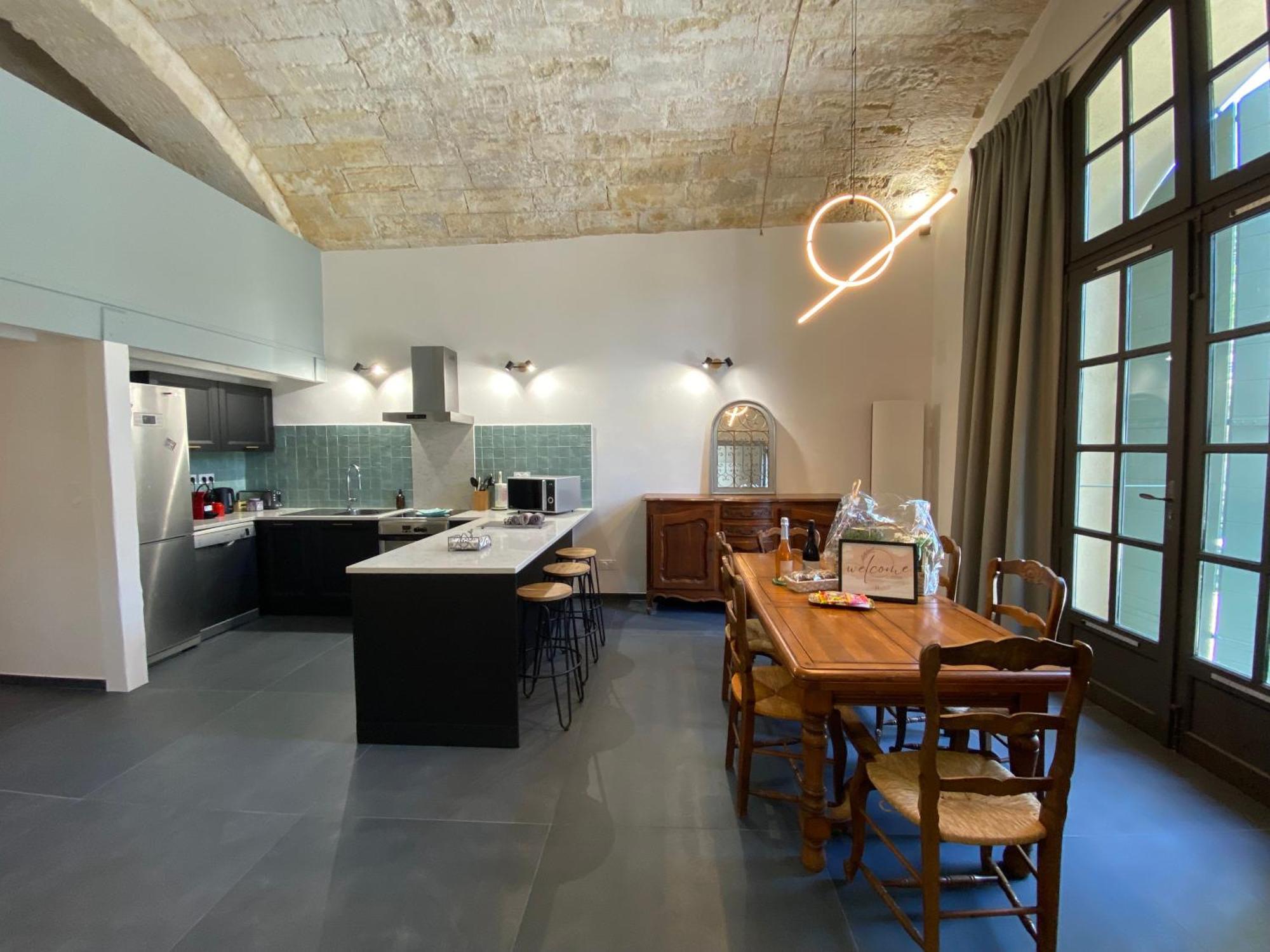 Appartement Avec Piscine Privee Dans Residence Pour 6 Personnes Uzes Luaran gambar