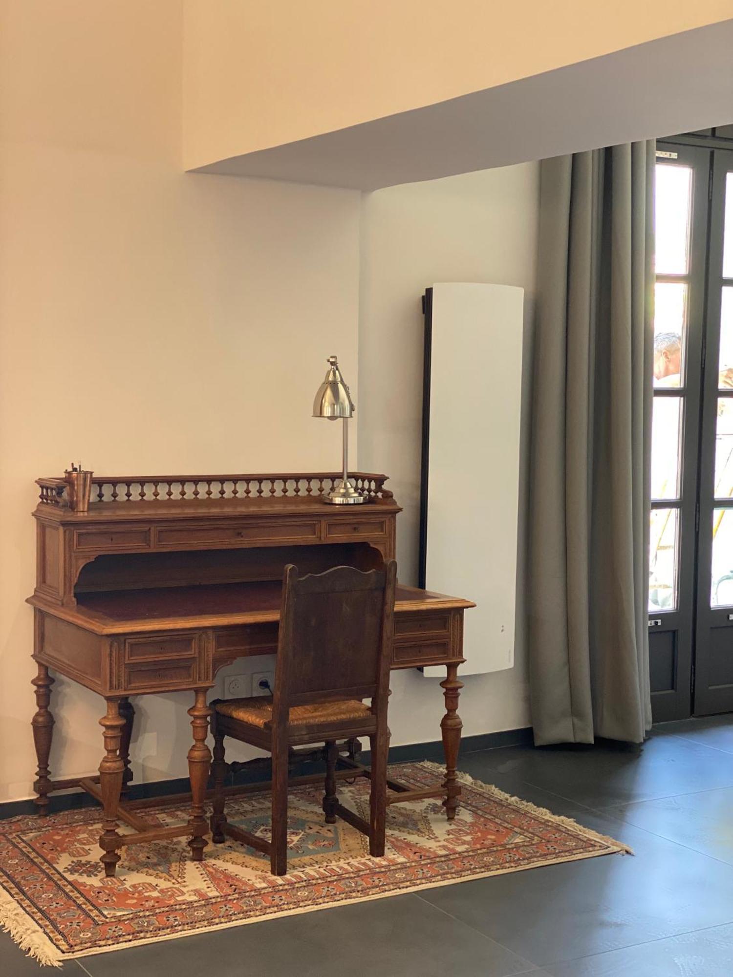 Appartement Avec Piscine Privee Dans Residence Pour 6 Personnes Uzes Luaran gambar