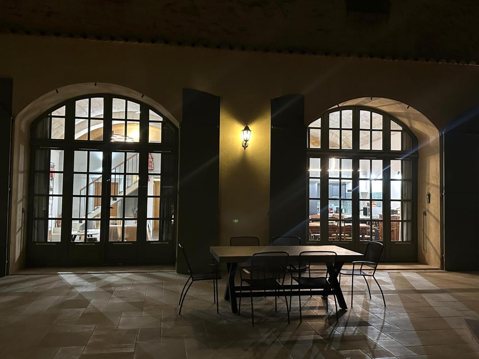 Appartement Avec Piscine Privee Dans Residence Pour 6 Personnes Uzes Luaran gambar